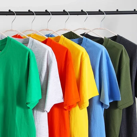 Low-priced T-shirts in Mechuka, Somalia
